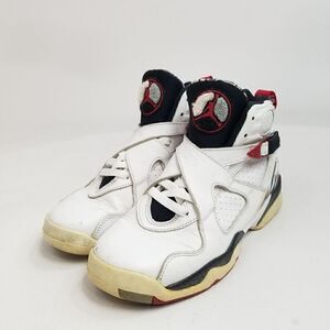Nike Air Jordan 8 Bugs Bunny Sneakers. Size 7Y or can fit as a Women's Size 8.5